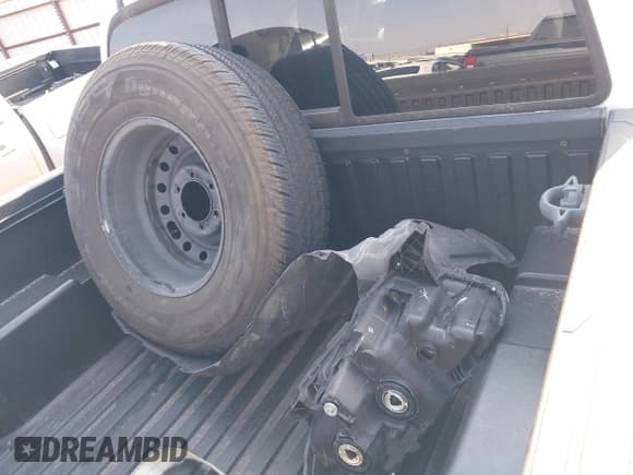 ✅ 2021 Toyota Tacoma SR • VIN: 5TFAX5GN2MX189827 • Lot: 43033956. Wystawiony na IAAI z przebiegiem 66 116 mil. Bezpłatny archiwum sprzedaży aukcyjnych z USA i szczegółowy raport historii pojazdu na DreamBid. Zdjęcie 12.