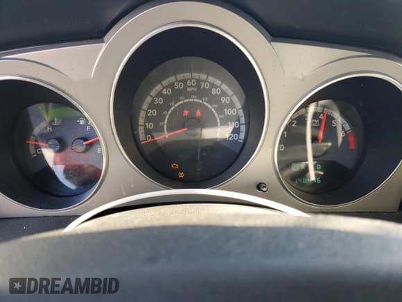 ✅ 2010 Dodge Avenger R/T • VIN: 1B3CC5FB5AN211839 • Лот: 75762604. Опубликован ранее на Copart с пробегом 148 496 миль. Бесплатный доступ к архиву аукционных продаж из США и подробный отчёт об истории автомобиля на DreamBid. Изображение 9.