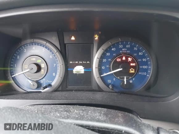 ✅ 2020 Toyota Sienna XLE • VIN: 5TDDZ3DCXLS234533 • Лот: 43755186. Опубликован ранее на IAAI с пробегом 44 910 миль. Бесплатный доступ к архиву аукционных продаж из США и подробный отчёт об истории автомобиля на DreamBid. Изображение 7.