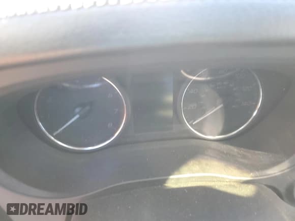 ✅ 2020 Mitsubishi Outlander ES • VIN: JA4AZ3A35LZ020582 • Lot: 82723505. Listed on Copart with Not provided. Free auction sales archive from the USA and detailed vehicle history report at DreamBid. Image 9.