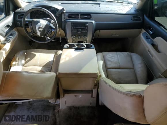 ✅ 2008 Chevrolet Avalanche 1LT • VIN: 3GNEC12J28G225978 • Лот: 89060975. Опубликован ранее на Copart с пробегом 237 658 миль. Бесплатный доступ к архиву аукционных продаж из США и подробный отчёт об истории автомобиля на DreamBid. Изображение 8.