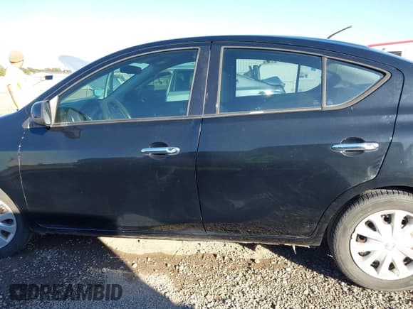 ✅ 2014 Nissan Versa SV • VIN: 3N1CN7AP2EL864659 • Lot: 43654349. Listed on IAAI with 123,798 mi. Free auction sales archive from the USA and detailed vehicle history report at DreamBid. Image 14.
