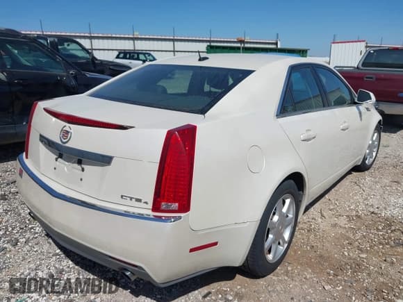 ✅ 2008 Cadillac CTS AWD • VIN: 1G6DG577X80139631 • Лот: 41813311. Опубликован ранее на IAAI с пробегом 208 723 миль. Бесплатный доступ к архиву аукционных продаж из США и подробный отчёт об истории автомобиля на DreamBid. Изображение 4.