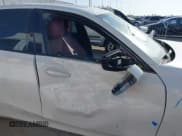 ✅ 2022 BMW 3 Series 330i • VIN: 3MW5R1J01N8C72194 • Lot: 41833596. Listed on IAAI with 24,296 mi. Free auction sales archive from the USA and detailed vehicle history report at DreamBid. Image 6.