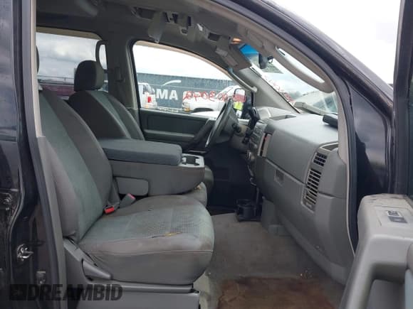 ✅ 2005 Nissan Titan LE • VIN: 1N6BA07A05N528598 • Lot: 43003042. Listed on IAAI with 314,613 mi. Free auction sales archive from the USA and detailed vehicle history report at DreamBid. Image 5.