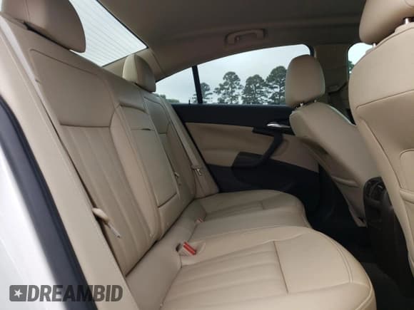 ✅ 2011 Buick Regal CXL RL1 • VIN: W04GN5EC2B1012822 • Lot: 54310025. Listed on Copart with 163,855 mi. Free auction sales archive from the USA and detailed vehicle history report at DreamBid. Image 10.