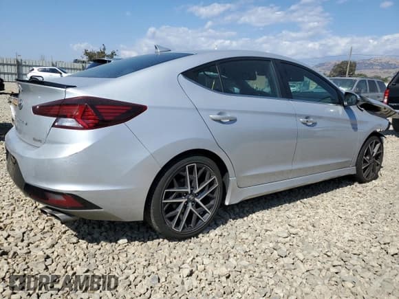 ✅ 2019 Hyundai Elantra Sport • VIN: KMHD04LB1KU819824 • Lot: 80226955. Listed on Copart with 87,970 mi. Free auction sales archive from the USA and detailed vehicle history report at DreamBid. Image 3.