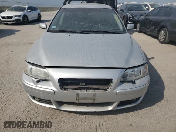 ✅ 2005 Volvo V70 • VIN: YV1SJ527052505636 • Lot: 75105434. Listed on Copart with Not provided. Free auction sales archive from the USA and detailed vehicle history report at DreamBid. Image 5.