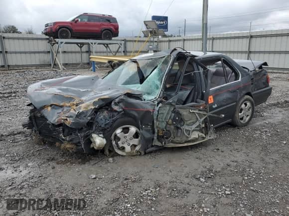 1991 Honda Accord LX с VIN 1HGCB7556MA188951, выставлен на аукционе Copart как лот 42827515 с пробегом 272 244 миль миль и На запчасти • Non repairable. История ставок и продаж доступна на DreamBid. Изображение 1.