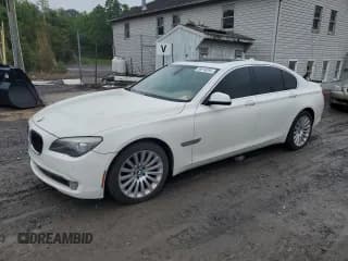 ✅ 2012 BMW 7 Series 750i • VIN: WBAKA8C51CCY37495 • Лот: 56914295. Опубликован ранее на Copart с пробегом 126 697 миль. Бесплатный доступ к архиву аукционных продаж из США и подробный отчёт об истории автомобиля на DreamBid. Изображение 1.
