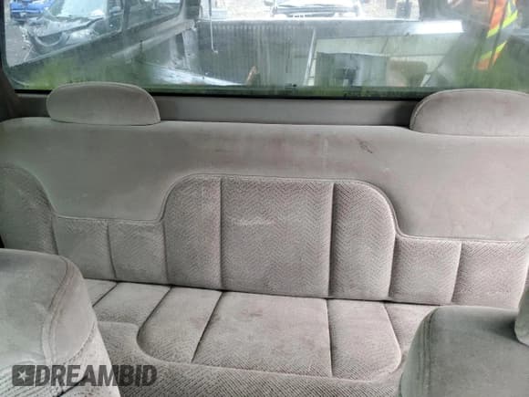 ✅ 1997 Chevrolet Silverado 1500 • VIN: 2GCEK19R8V1210445 • Лот: 91838485. Опубликован ранее на Copart с пробегом 75 858 миль. Бесплатный доступ к архиву аукционных продаж из США и подробный отчёт об истории автомобиля на DreamBid. Изображение 10.