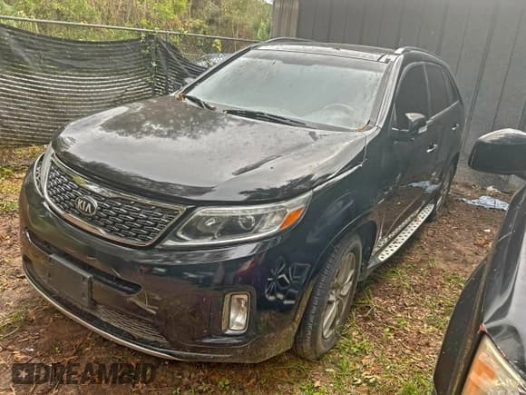 ✅ 2014 Kia Sorento SX Limited • VIN: 5XYKWDA73EG437132 • Lot: 96848735. Listed on Copart with Not provided. Free auction sales archive from the USA and detailed vehicle history report at DreamBid. Image 2.