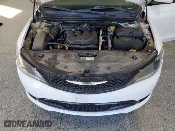 ✅ 2016 Chrysler 200 S • VIN: 1C3CCCBG9GN134491 • Lot: 86160825. Listed on Copart with 120,885 mi. Free auction sales archive from the USA and detailed vehicle history report at DreamBid. Image 11.
