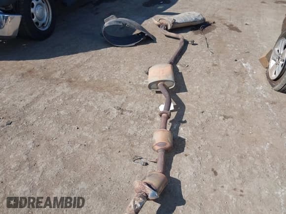 ✅ 2008 Saturn VUE XE • VIN: 3GSCL33P08S584388 • Лот: 43462668. Опубликован ранее на IAAI с пробегом Не указан. Бесплатный доступ к архиву аукционных продаж из США и подробный отчёт об истории автомобиля на DreamBid. Изображение 12.