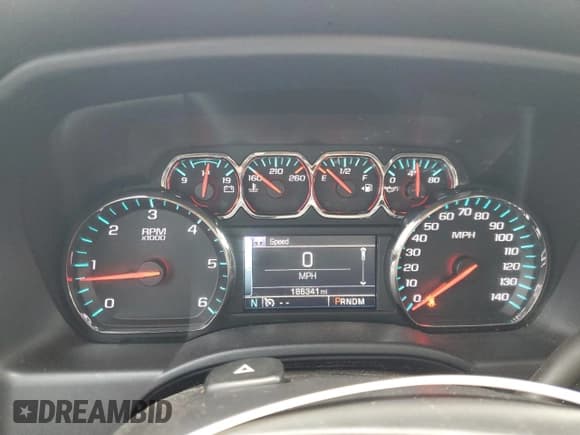 ✅ 2015 Chevrolet Silverado 1500 LT • VIN: 1GCVKREC0FZ442028 • Lot: 80746365. Listed on Copart with 186,341 mi. Free auction sales archive from the USA and detailed vehicle history report at DreamBid. Image 9.