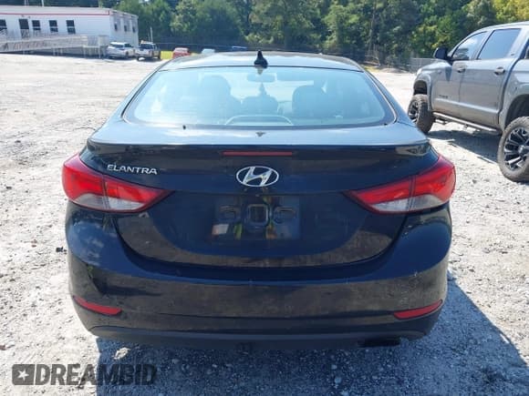 ✅ 2016 Hyundai Elantra Sport • VIN: KMHDH4AH3GU586536 • Lot: 43123788. Listed on IAAI with 113,897 mi. Free auction sales archive from the USA and detailed vehicle history report at DreamBid. Image 16.