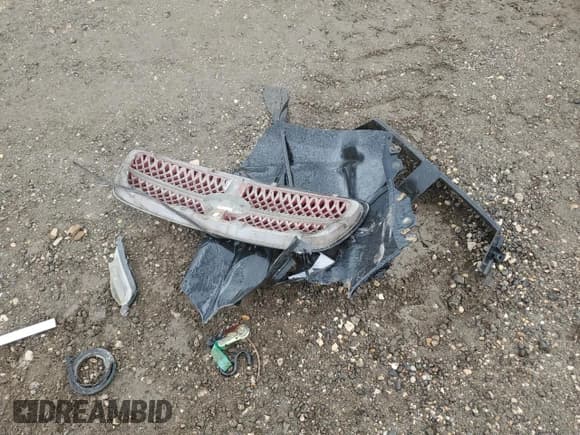 ✅ 2017 Chevrolet Colorado 2WD WT • VIN: 1GCGSBEN0H1305903 • Лот: 69403064. Опубликован ранее на Copart с пробегом 138 149 миль. Бесплатный доступ к архиву аукционных продаж из США и подробный отчёт об истории автомобиля на DreamBid. Изображение 14.