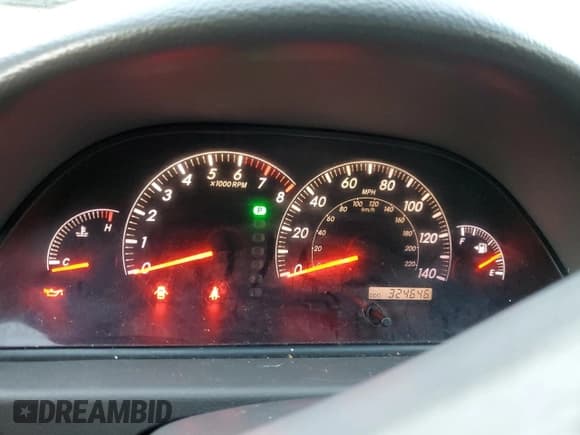 ✅ 2005 Toyota Camry LE • VIN: 4T1BE32K75U510187 • Lot: 92848995. Listed on Copart with 324,646 mi. Free auction sales archive from the USA and detailed vehicle history report at DreamBid. Image 9.