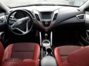 ✅ 2013 Hyundai Veloster w/Gray Int • VIN: KMHTC6AD5DU177727 • Lot: 80574754. Wystawiony na Copart z przebiegiem 147 960 mil. Bezpłatny archiwum sprzedaży aukcyjnych z USA i szczegółowy raport historii pojazdu na DreamBid. Zdjęcie 8.