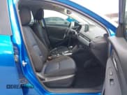 ✅ 2019 Toyota Yaris L • VIN: 3MYDLBYV3KY526685 • Лот: 42500447. Опубликован ранее на IAAI с пробегом 100 652 миль. Бесплатный доступ к архиву аукционных продаж из США и подробный отчёт об истории автомобиля на DreamBid. Изображение 5.