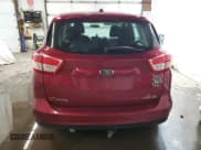✅ 2017 Ford C-Max SE • VIN: 1FADP5AU5HL104950 • Лот: 82293525. Опубликован ранее на Copart с пробегом 111 382 миль. Бесплатный доступ к архиву аукционных продаж из США и подробный отчёт об истории автомобиля на DreamBid. Изображение 6.
