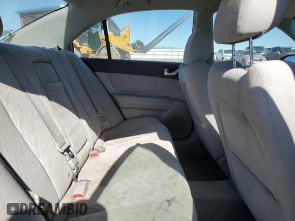 ✅ 2007 Hyundai Sonata GLS • VIN: 5NPET46C17H191155 • Лот: 57538964. Опубликован ранее на Copart с пробегом 195 408 миль. Бесплатный доступ к архиву аукционных продаж из США и подробный отчёт об истории автомобиля на DreamBid. Изображение 10.