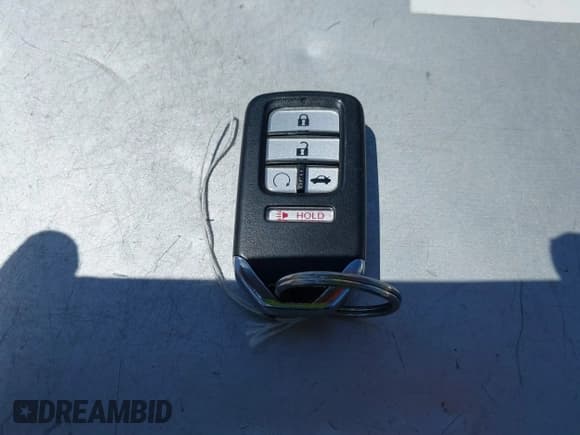 ✅ 2019 Honda Accord EX • VIN: 1HGCV3F48KA018190 • Лот: 39288345. Опубликован ранее на IAAI с пробегом 32 340 миль. Бесплатный доступ к архиву аукционных продаж из США и подробный отчёт об истории автомобиля на DreamBid. Изображение 11.