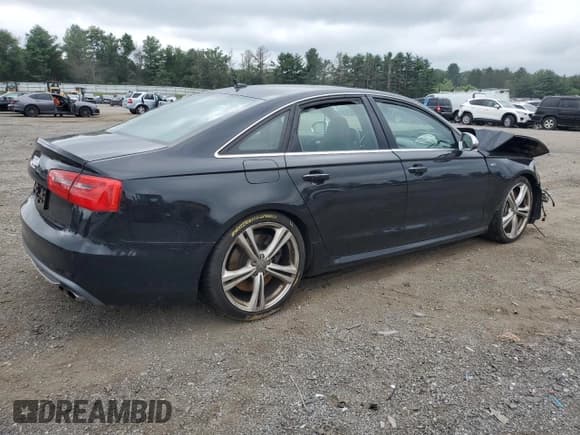 ✅ 2013 Audi S6 Prestige • VIN: WAUJ2AFC9DN045028 • Lot: 64578135. Listed on Copart with 102,770 mi. Free auction sales archive from the USA and detailed vehicle history report at DreamBid. Image 3.