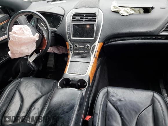 ✅ 2018 Lincoln MKX Reserve • VIN: 2LMPJ8LR8JBL14046 • Lot: 61085855. Listed on Copart with 137,679 mi. Free auction sales archive from the USA and detailed vehicle history report at DreamBid. Image 8.