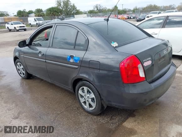 ✅ 2011 Hyundai Accent GLS • VIN: KMHCN4AC6BU611088 • Лот: 41584476. Опубликован ранее на IAAI с пробегом 165 854 миль. Бесплатный доступ к архиву аукционных продаж из США и подробный отчёт об истории автомобиля на DreamBid. Изображение 3.