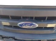 ✅ 2015 Ford F-150 XL • VIN: 1FTMF1C87FFA58183 • Lot: 43915791. Wystawiony na IAAI z przebiegiem 138 683 mil. Bezpłatny archiwum sprzedaży aukcyjnych z USA i szczegółowy raport historii pojazdu na DreamBid. Zdjęcie 6.