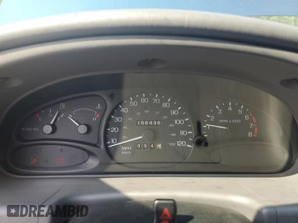 ✅ 1998 Ford Escort SE • VIN: 1FAFP13P4WW268243 • Lot: 66076675. Listed on Copart with 156,436 mi. Free auction sales archive from the USA and detailed vehicle history report at DreamBid. Image 9.