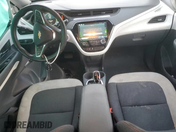 ✅ 2020 Chevrolet Bolt EV LT • VIN: 1G1FY6S01L4137361 • Lot: 82533874. Wystawiony na Copart z przebiegiem 19 348 mil. Bezpłatny archiwum sprzedaży aukcyjnych z USA i szczegółowy raport historii pojazdu na DreamBid. Zdjęcie 8.