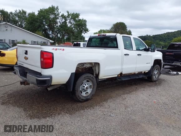 ✅ 2016 Chevrolet Silverado 2500HD Work Truck • VIN: 1GC2KUEG9GZ119042 • Лот: 43059995. Опубликован ранее на IAAI с пробегом 132 591 миль. Бесплатный доступ к архиву аукционных продаж из США и подробный отчёт об истории автомобиля на DreamBid. Изображение 4.