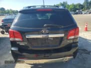 ✅ 2011 Kia Sorento SX • VIN: 5XYKWDA24BG095089 • Lot: 62114015. Listed on Copart with 233,878 mi. Free auction sales archive from the USA and detailed vehicle history report at DreamBid. Image 6.