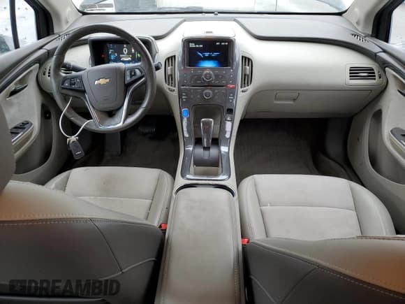 ✅ 2014 Chevrolet Volt • VIN: 1G1RD6E44EU171739 • Lot: 85050134. Wystawiony na Copart z przebiegiem 132 242 mil. Bezpłatny archiwum sprzedaży aukcyjnych z USA i szczegółowy raport historii pojazdu na DreamBid. Zdjęcie 8.