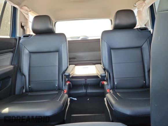 ✅ 2023 Volkswagen Atlas SE • VIN: 1V2JR2CA9PC506959 • Lot: 90766695. Listed on Copart with 62,168 mi. Free auction sales archive from the USA and detailed vehicle history report at DreamBid. Image 10.