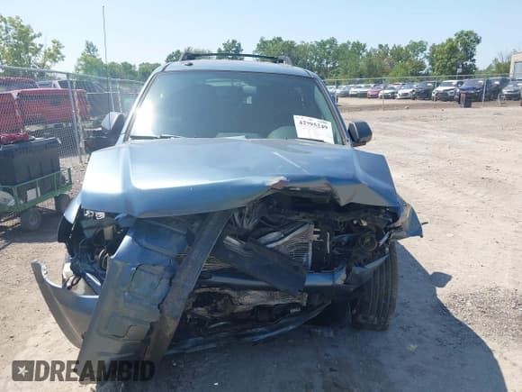 ✅ 2011 Ford Escape XLT • VIN: 1FMCU9DG0BKB44972 • Лот: 42995249. Опубликован ранее на IAAI с пробегом Не указан. Бесплатный доступ к архиву аукционных продаж из США и подробный отчёт об истории автомобиля на DreamBid. Изображение 13.