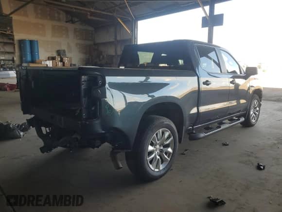 2021 Chevrolet Silverado 1500 Custom with VIN 1GCPWBEK0MZ426677, listed as a Copart auction lot 83792565 with 156,968 mi miles and Salvage title. Bid and sale history available at DreamBid. Image 3.