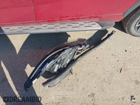 ✅ 2022 Toyota Highlander LE • VIN: 5TDZZRAH1NS132002 • Лот: 41131035. Опубликован ранее на IAAI с пробегом 57 994 миль. Бесплатный доступ к архиву аукционных продаж из США и подробный отчёт об истории автомобиля на DreamBid. Изображение 12.