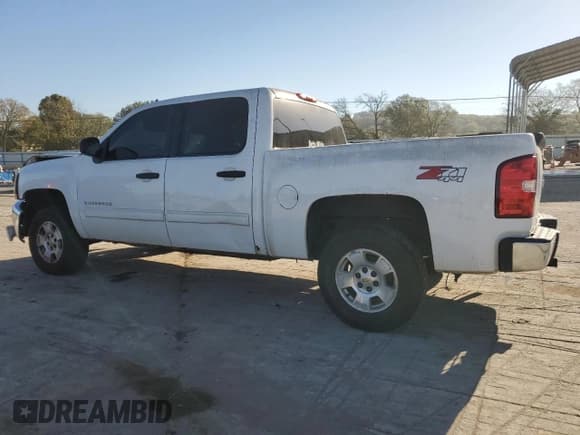 ✅ 2013 Chevrolet Silverado 1500 LT • VIN: 3GCPKSE7XDG240281 • Lot: 75324564. Listed on Copart with 238,007 mi. Free auction sales archive from the USA and detailed vehicle history report at DreamBid. Image 2.