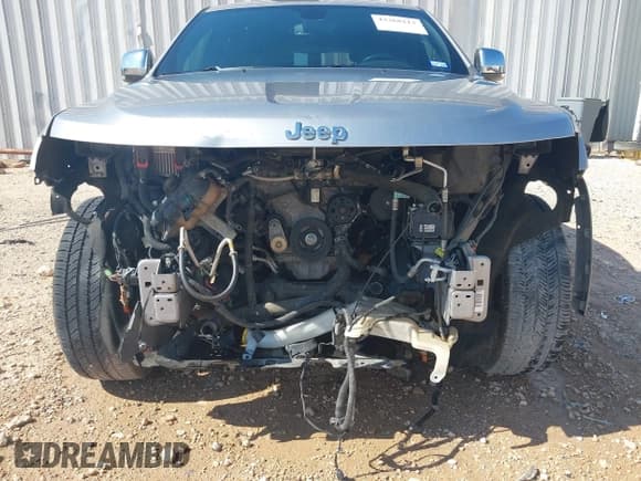 ✅ 2019 Jeep Grand Cherokee Limited • VIN: 1C4RJEBG9KC851940 • Lot: 43368213. Wystawiony na IAAI z przebiegiem 88 254 mil. Bezpłatny archiwum sprzedaży aukcyjnych z USA i szczegółowy raport historii pojazdu na DreamBid. Zdjęcie 6.