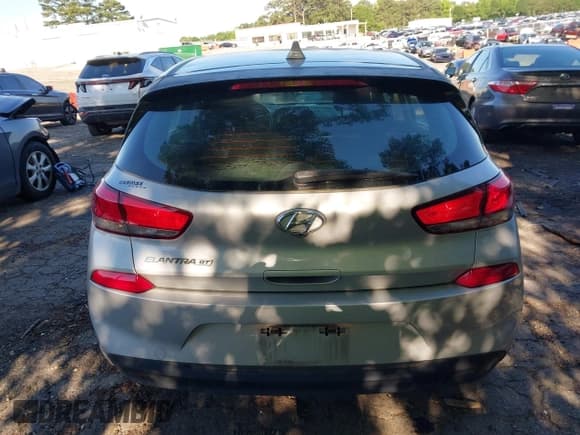 ✅ 2019 Hyundai Elantra • VIN: KMHH35LE3KU095045 • Лот: 42311542. Опубликован ранее на IAAI с пробегом 113 958 миль. Бесплатный доступ к архиву аукционных продаж из США и подробный отчёт об истории автомобиля на DreamBid. Изображение 16.