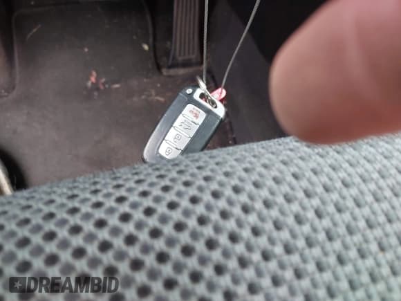 ✅ 2012 Hyundai Sonata SE • VIN: 5NPEC4AC0CH418725 • Lot: 43504908. Wystawiony na IAAI z przebiegiem 137 942 mil. Bezpłatny archiwum sprzedaży aukcyjnych z USA i szczegółowy raport historii pojazdu na DreamBid. Zdjęcie 11.