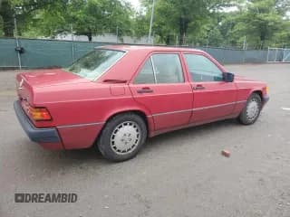 ✅ 1991 Mercedes-Benz 190 • VIN: WDBDA28D2MF780697 • Lot: 58803365. Wystawiony na Copart z przebiegiem 229 443 mil. Bezpłatny archiwum sprzedaży aukcyjnych z USA i szczegółowy raport historii pojazdu na DreamBid. Zdjęcie 3.