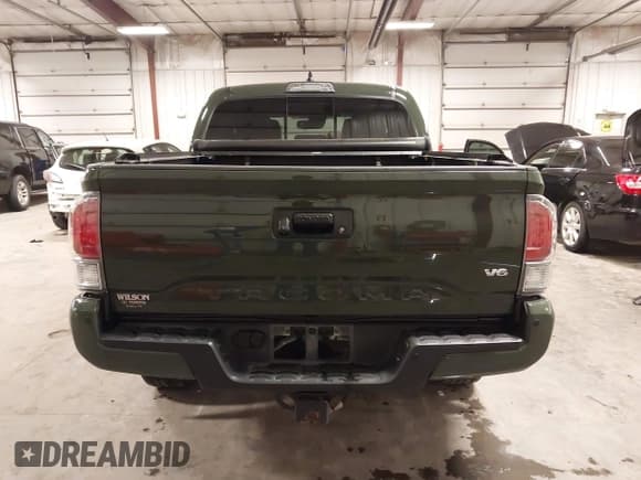 ✅ 2022 Toyota Tacoma SR • VIN: 3TMCZ5AN5NM519589 • Lot: 43634877. Listed on IAAI with 48,814 mi. Free auction sales archive from the USA and detailed vehicle history report at DreamBid. Image 17.