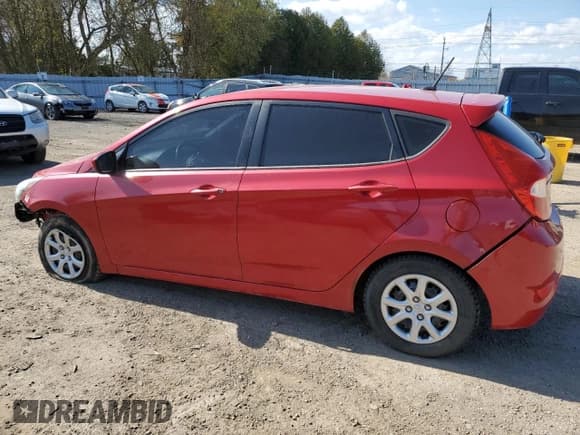 ✅ 2013 Hyundai Accent GS • VIN: KMHCT5AE3DU082084 • Лот: 51961594. Опубликован ранее на Copart с пробегом 117 697 миль. Бесплатный доступ к архиву аукционных продаж из США и подробный отчёт об истории автомобиля на DreamBid. Изображение 2.