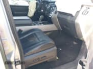 ✅ 2011 Ford Expedition Limited • VIN: 1FMJU1K53BEF20833 • Лот: 42763856. Опубликован ранее на IAAI с пробегом 195 860 миль. Бесплатный доступ к архиву аукционных продаж из США и подробный отчёт об истории автомобиля на DreamBid. Изображение 5.