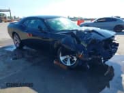 ✅ 2019 Dodge Challenger SXT • VIN: 2C3CDZAG6KH669393 • Lot: 43457732. Wystawiony na IAAI z przebiegiem 92 744 mil. Bezpłatny archiwum sprzedaży aukcyjnych z USA i szczegółowy raport historii pojazdu na DreamBid. Zdjęcie 1.