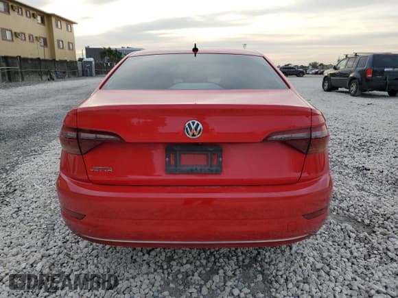 ✅ 2019 Volkswagen Jetta S • VIN: 3VWC57BU9KM170104 • Lot: 92170505. Listed on Copart with 157,014 mi. Free auction sales archive from the USA and detailed vehicle history report at DreamBid. Image 6.